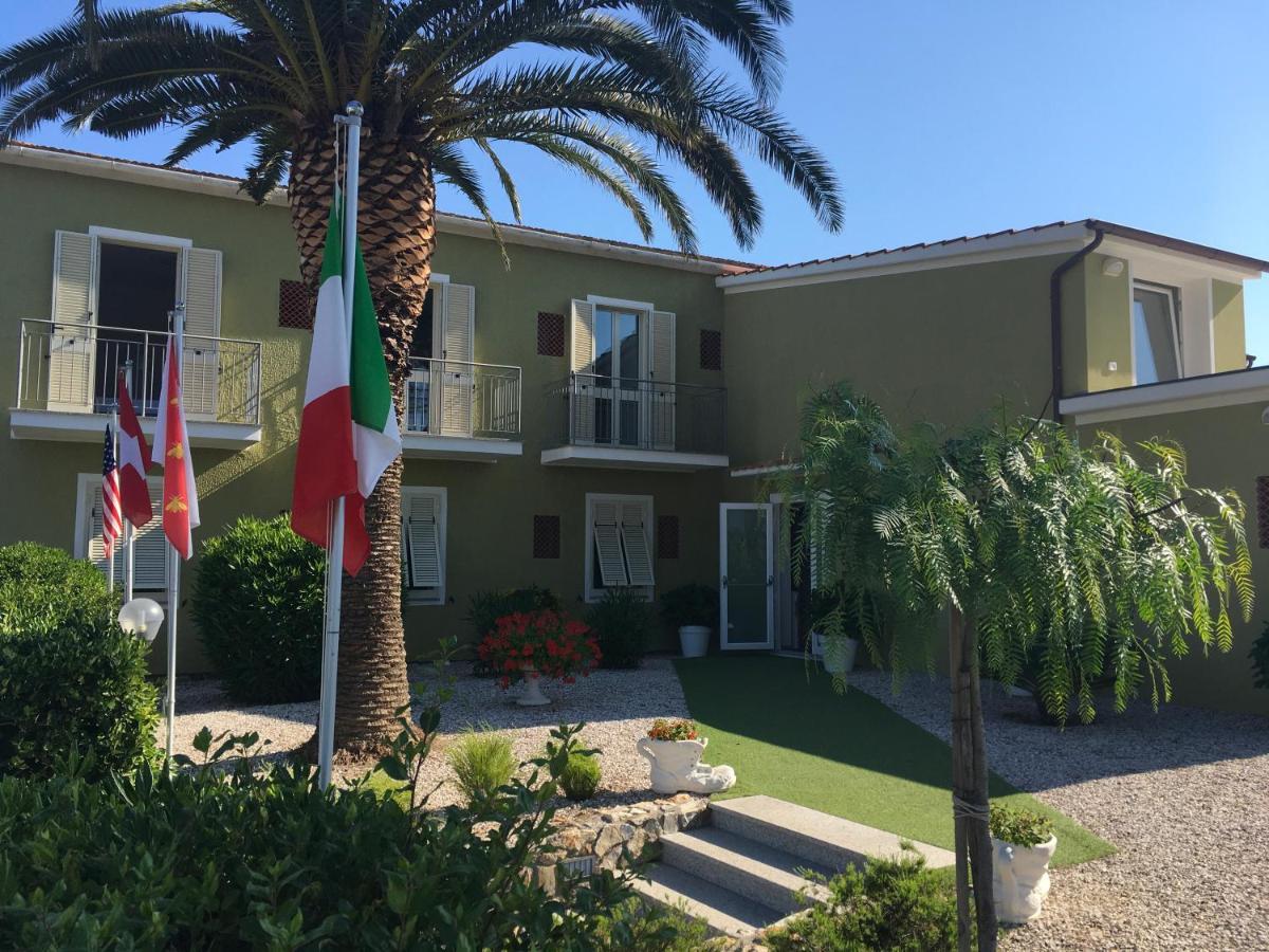 Hotel Barbarossa Porto Azzurro Luaran gambar