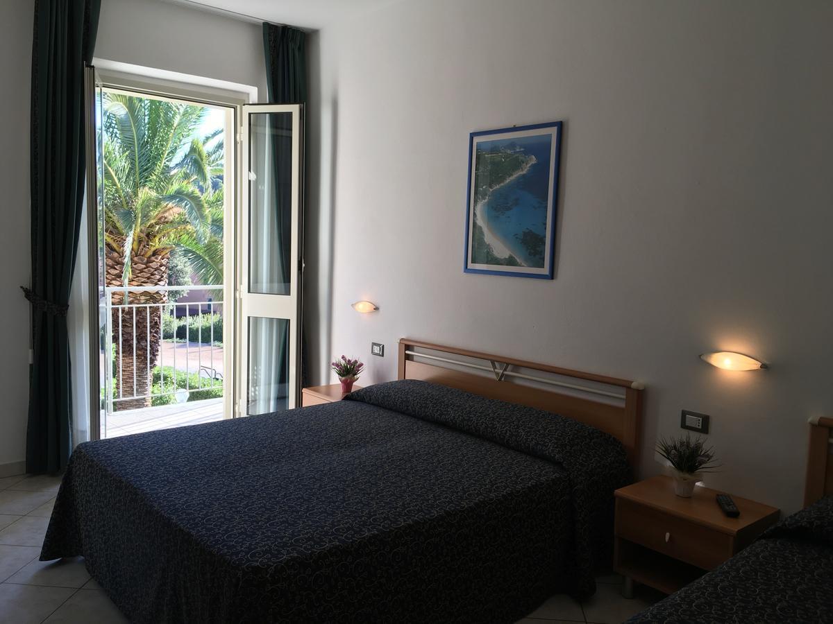Hotel Barbarossa Porto Azzurro Luaran gambar