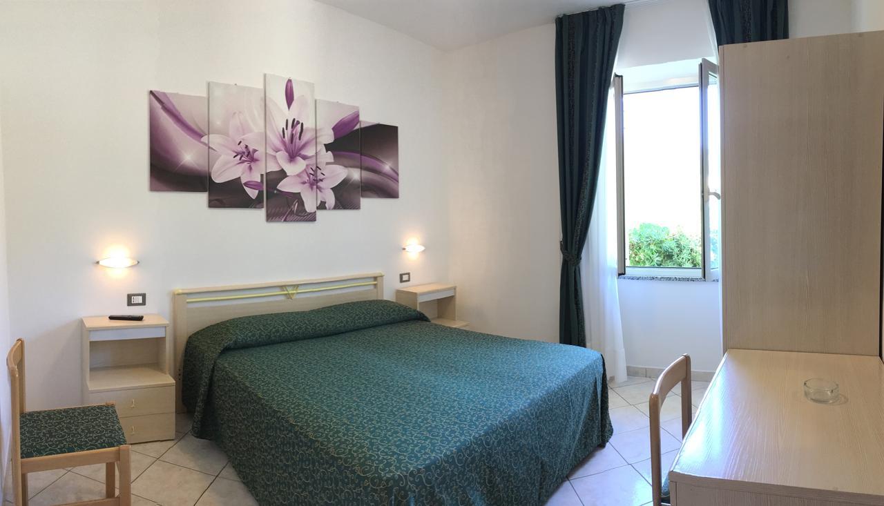 Hotel Barbarossa Porto Azzurro Luaran gambar