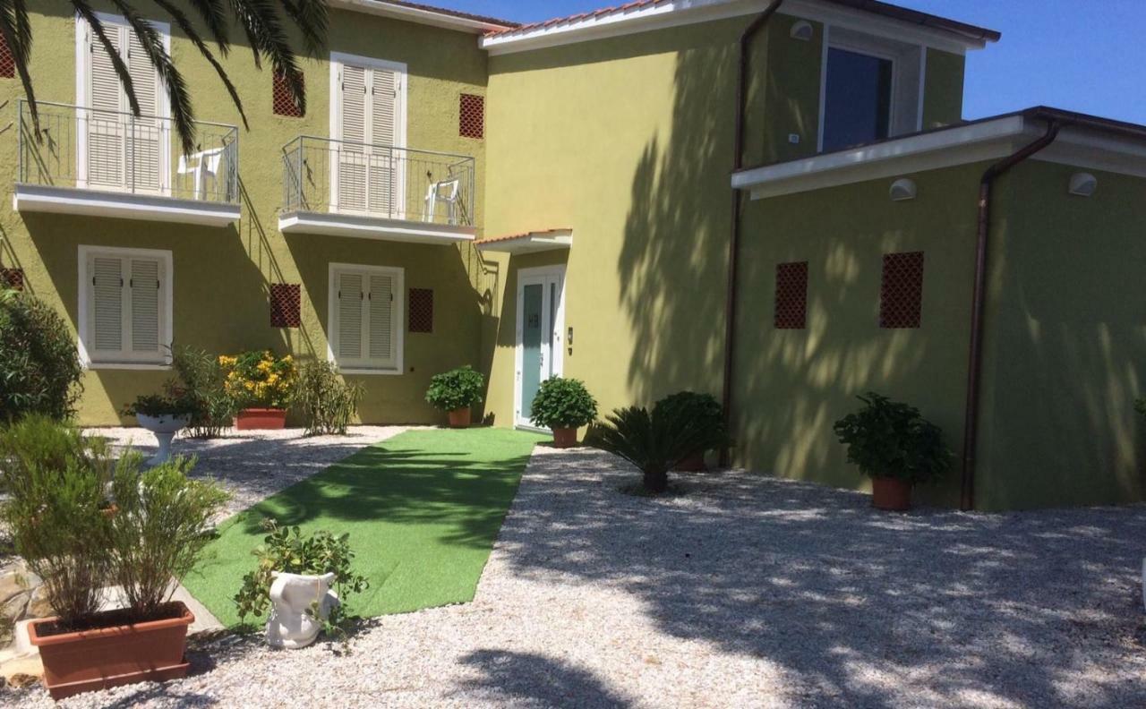 Hotel Barbarossa Porto Azzurro Luaran gambar