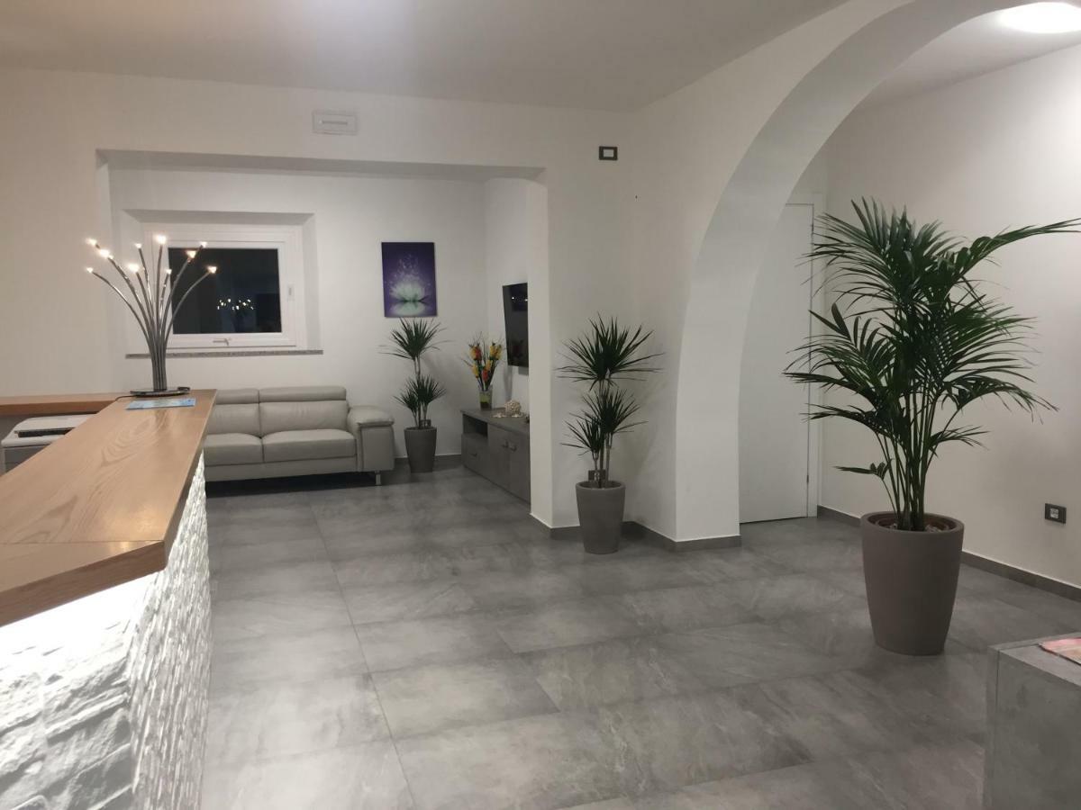 Hotel Barbarossa Porto Azzurro Luaran gambar